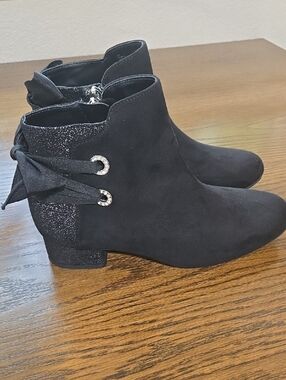 Copper Key Black Girls' Ankle Boots with Glitter Heel and Bow